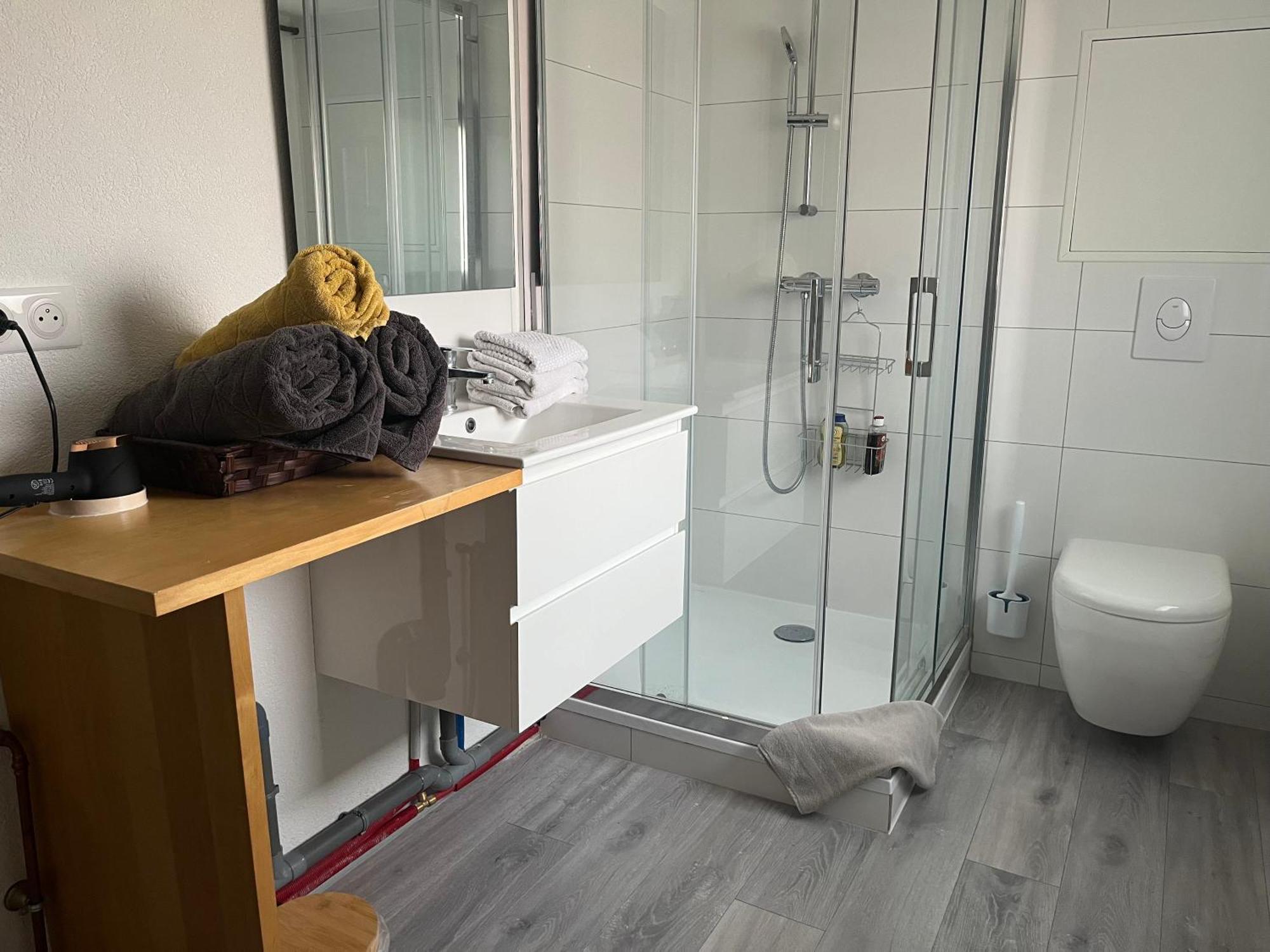 Appartement proche frontières Village-Neuf Esterno foto