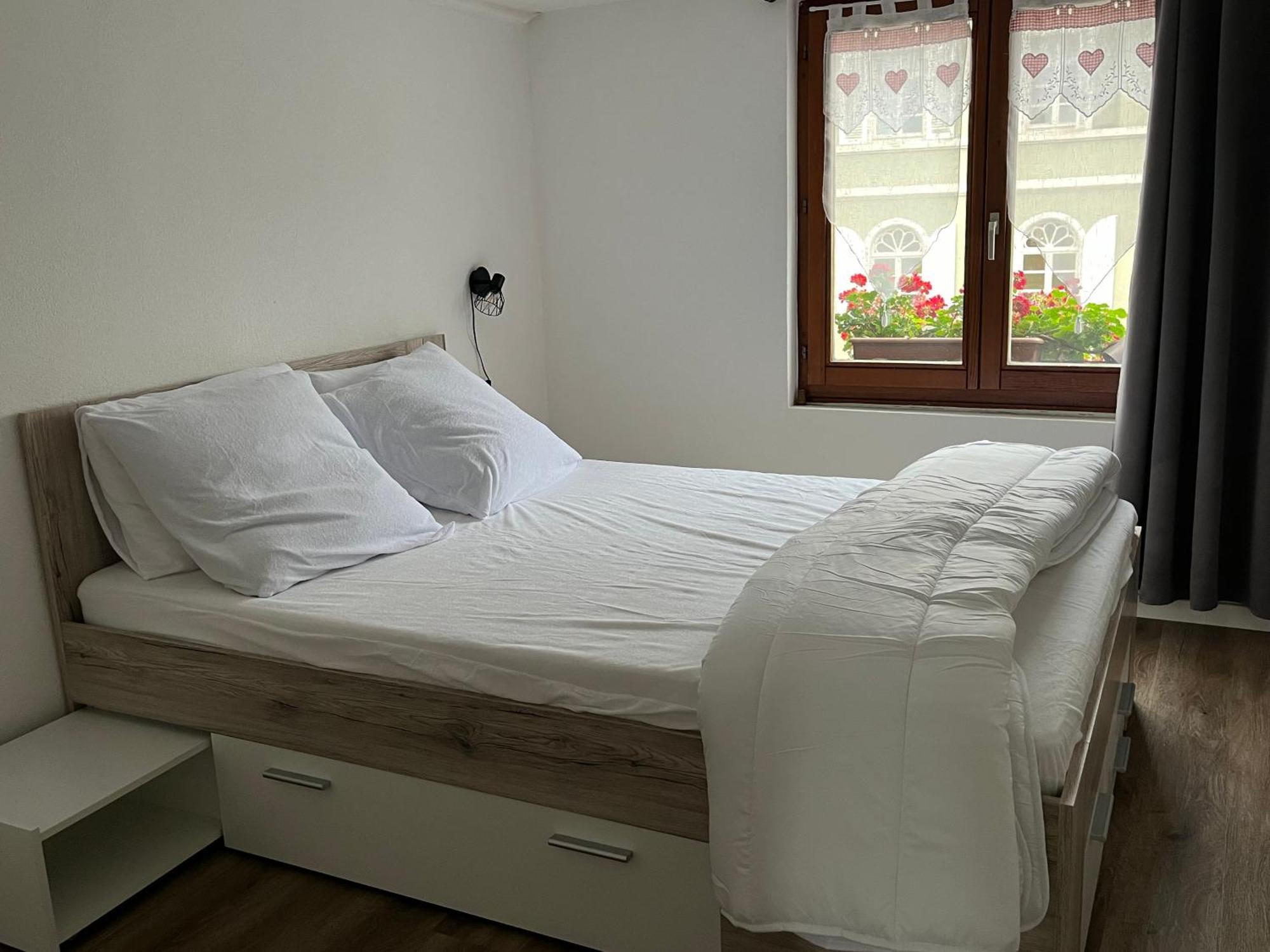 Appartement proche frontières Village-Neuf Esterno foto
